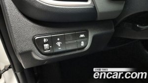 Kia Seltos Бензин 1.6 Turbo 2WD 2022 года из Южной Кореи