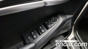 Kia Seltos Бензин 1.6 Turbo 2WD 2022 года из Южной Кореи