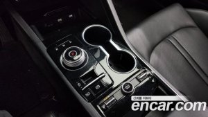 Kia K5 2.0 2021 года из Южной Кореи