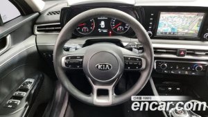 Kia K5 2.0 2021 года из Южной Кореи