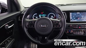 Kia Niro Noblesse 2021 года из Южной Кореи