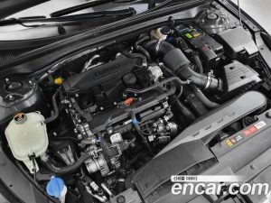 Kia K5 1.6 Turbo 2020 года из Южной Кореи