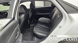 Hyundai AVANTE 1.6 2021 года из Южной Кореи