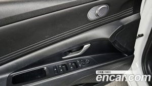 Hyundai AVANTE 1.6 2021 года из Южной Кореи