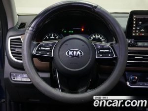 Kia Seltos Дизель 1.6 2WD 2020 года из Южной Кореи
