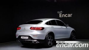 Mercedes-Benz GLC-Class GLC300 4MATIC Premium Coupe 2020 года из Южной Кореи