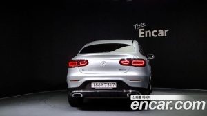 Mercedes-Benz GLC-Class GLC300 4MATIC Premium Coupe 2020 года из Южной Кореи
