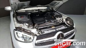 Mercedes-Benz GLC-Class GLC300 4MATIC Premium Coupe 2020 года из Южной Кореи