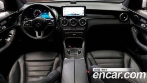 Mercedes-Benz GLC-Class GLC300 4MATIC Premium Coupe 2020 года из Южной Кореи