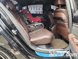 BMW 7-Series 730d xDrive M Sport 2021 года из Южной Кореи