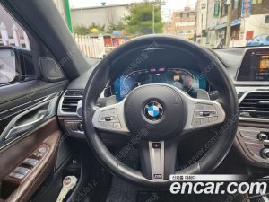 BMW 7-Series 730d xDrive M Sport 2021 года из Южной Кореи