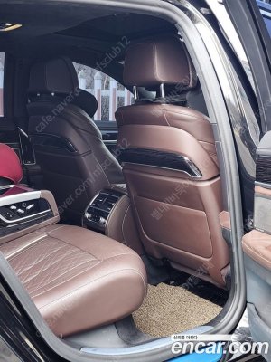 BMW 7-Series 730d xDrive M Sport 2021 года из Южной Кореи