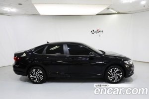 Volkswagen Jetta 1.4 TSI Premium 2021 года из Южной Кореи