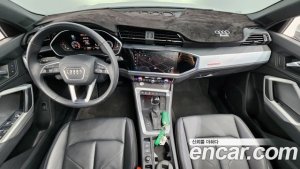 Audi Q3 35 TDI Premium 2020 года из Южной Кореи