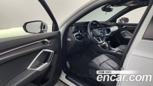 Audi Q3 35 TDI Premium 2020 года из Южной Кореи