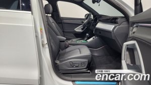 Audi Q3 35 TDI Premium 2020 года из Южной Кореи