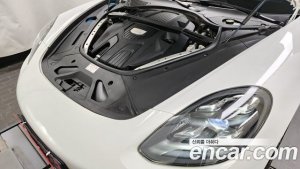 Porsche Panamera 3.0 AWD 2020 года из Южной Кореи