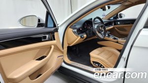 Porsche Panamera 3.0 AWD 2020 года из Южной Кореи