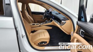 Porsche Panamera 3.0 AWD 2020 года из Южной Кореи