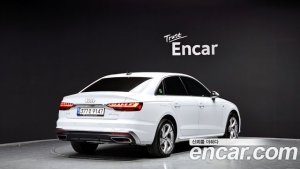 Audi A4 40 TFSI Premium 2021 года из Южной Кореи
