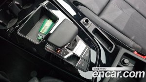 Audi A4 40 TFSI Premium 2021 года из Южной Кореи