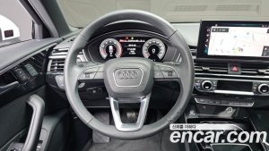 Audi A4 40 TFSI Premium 2021 года из Южной Кореи