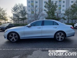 Mercedes-Benz E-Class E250 Avantgarde 2021 года из Южной Кореи