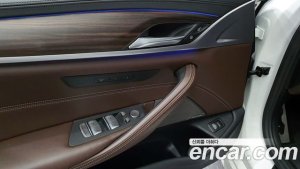 BMW 5-Series 530i M Sport Plus 2020 года из Южной Кореи