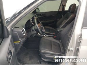 Hyundai Venue 1.6 Flux 2020 года из Южной Кореи