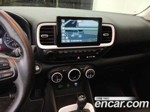Hyundai Venue 1.6 Flux 2020 года из Южной Кореи