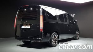 Hyundai Staria 4WD Lounge 9-Seater 2022 года из Южной Кореи