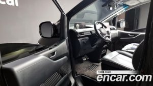Hyundai Staria 4WD Lounge 9-Seater 2022 года из Южной Кореи