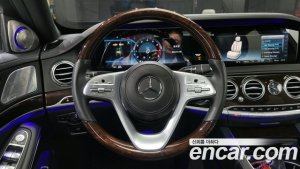 Mercedes-Benz S-Class S560L 4MATIC 2020 года из Южной Кореи