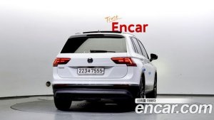 Volkswagen Tiguan 2.0 TDI Prestige 2020 года из Южной Кореи