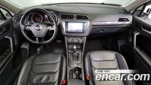 Volkswagen Tiguan 2.0 TDI Prestige 2020 года из Южной Кореи