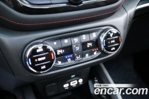 ChevroletGMDaewoo Trailblazer 1.3 Turbo 4WD 2021 года из Южной Кореи