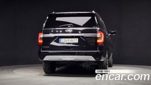 Ford Expedition платина 4WD 2021 года из Южной Кореи