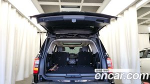 Ford Expedition платина 4WD 2021 года из Южной Кореи