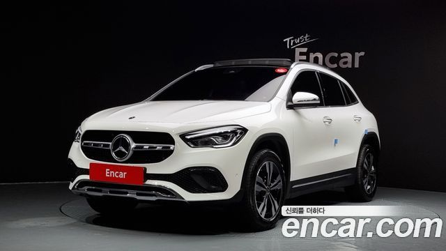 Mercedes-Benz GLA-Class GLA220 2021 года из Кореи