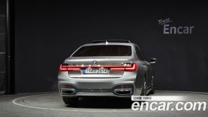 BMW 7-Series 740Li xDrive M Sport 2021 года из Южной Кореи