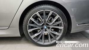 BMW 7-Series 740Li xDrive M Sport 2021 года из Южной Кореи