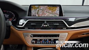 BMW 7-Series 740Li xDrive M Sport 2021 года из Южной Кореи