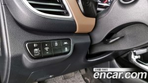 Kia Seltos Дизель 1.6 2WD 2020 года из Южной Кореи
