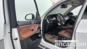 BMW X7 xDrive 40i Design Pure Excellence 7-Seater 2020 года из Южной Кореи