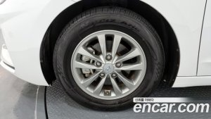 Hyundai AVANTE 1.6 2020 года из Южной Кореи