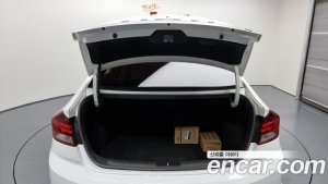 Hyundai AVANTE 1.6 2020 года из Южной Кореи