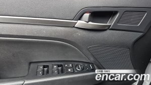 Hyundai AVANTE 1.6 2020 года из Южной Кореи