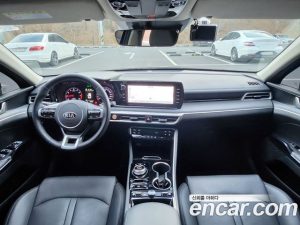 Kia K5 2.0 2020 года из Южной Кореи