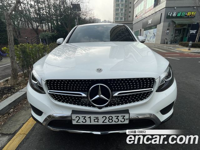 Mercedes-Benz GLC-Class GLC300 4MATIC 2019 года из Кореи
