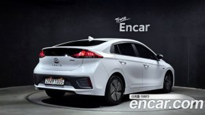 Hyundai Ioniq 1.6 HEV 2020 года из Южной Кореи
